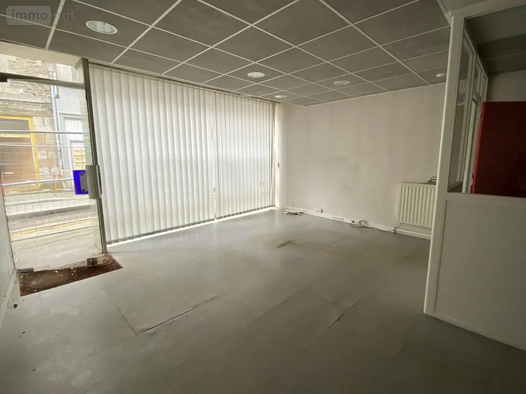 Immeuble de rapport a vendre Fougères 35300 Ille-et-Vilaine 35 242 m2 10 pièces 317078 euros 037/1643 015