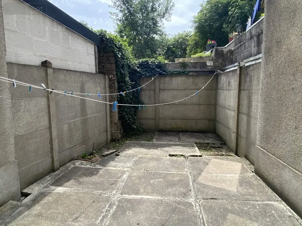 Fonds et murs commerciaux a vendre Fougères 35300 Ille-et-Vilaine 35 80 m2 4 pièces 135148 euros 037/1900 002