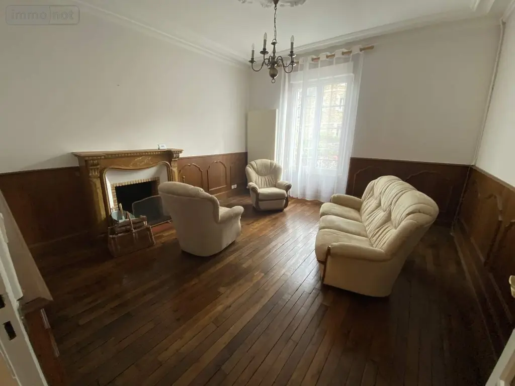 Maison a vendre Fougères 35300 Ille-et-Vilaine 35 220 m2 11 pièces 291088 euros 037/1908 004