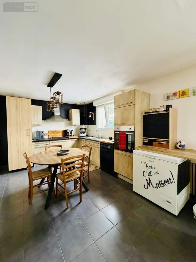 Maison a vendre Saint-Guinoux 35430 Ille-et-Vilaine 35 100 m2 4 pièces 306505 euros 088/784 005