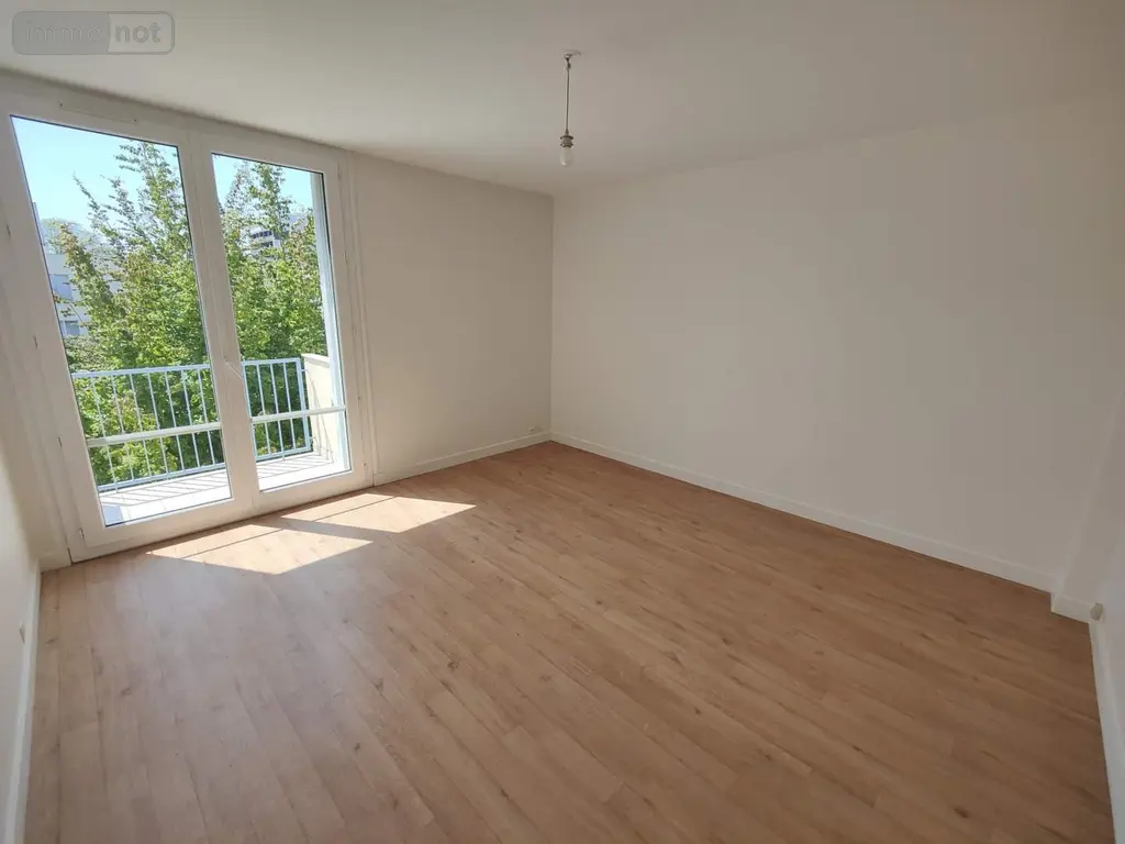Appartement a vendre Rennes 35000 Ille-et-Vilaine 35 60 m2 3 pièces 146000 euros 097/2877 002