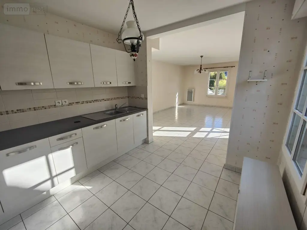 Appartement a vendre Châteaugiron 35410 Ille-et-Vilaine 35 70 m2 3 pièces 213200 euros 097/2927 002