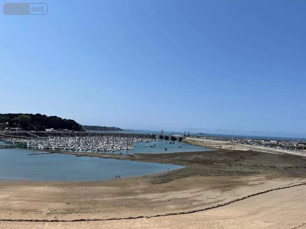 Location appartement Saint-Malo 35400 Ille-et-Vilaine 35 30 m2 1 pièce 475 euros 103/873 001