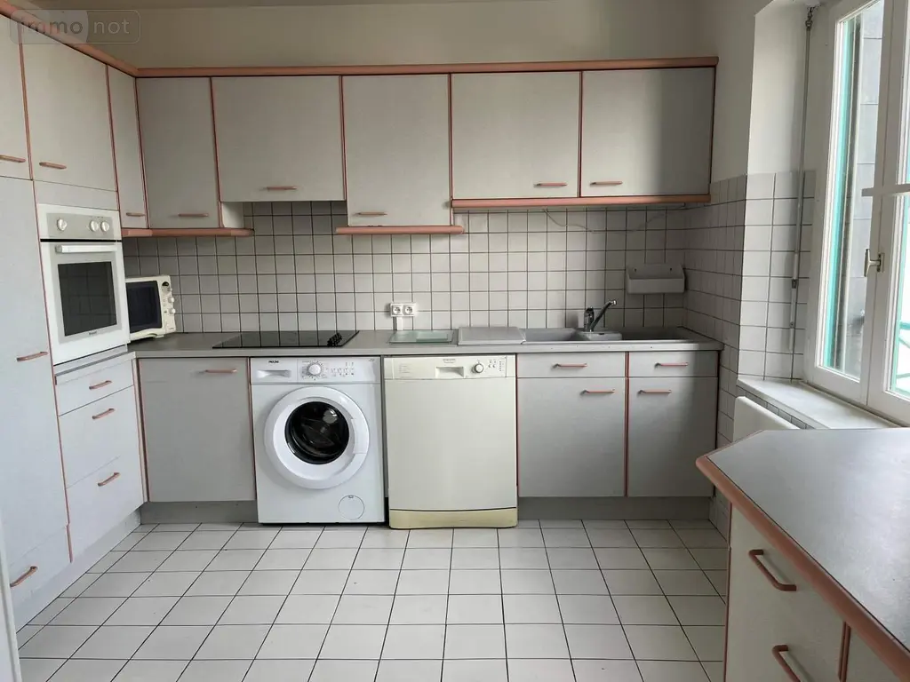 Location appartement Saint-Malo 35400 Ille-et-Vilaine 35 106 m2 4 pièces 1100 euros 103/877 007
