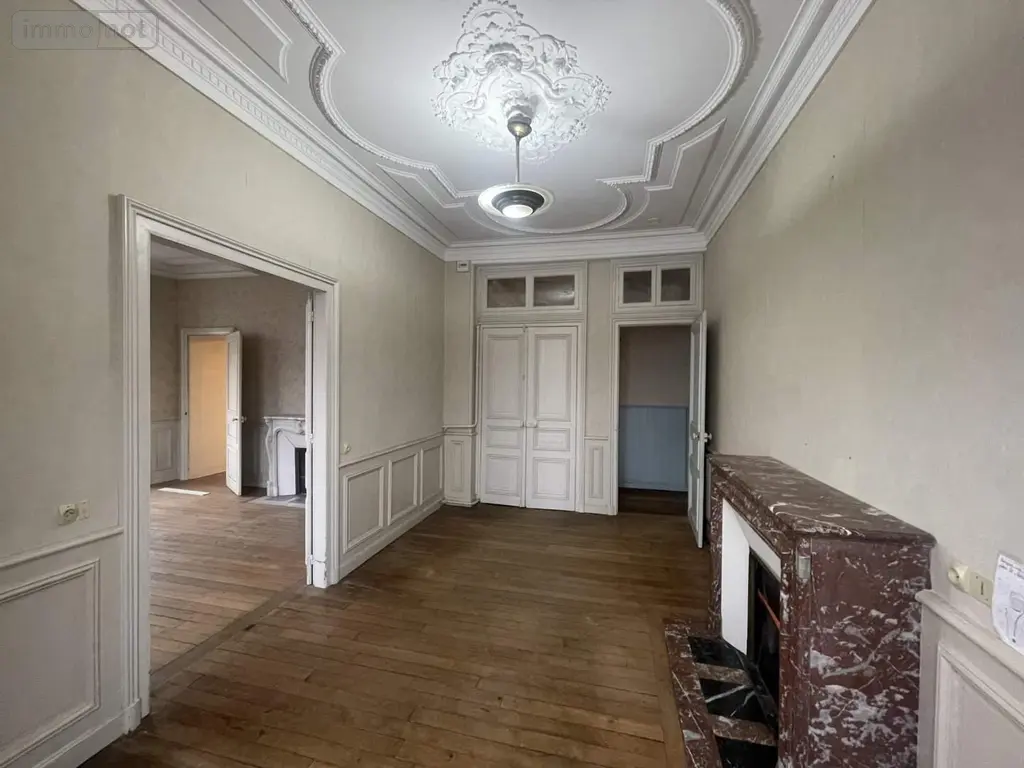 Fonds et murs commerciaux a vendre Rennes 35000 Ille-et-Vilaine 35 234 m2 11 pièces 795600 euros 35117/1019 012