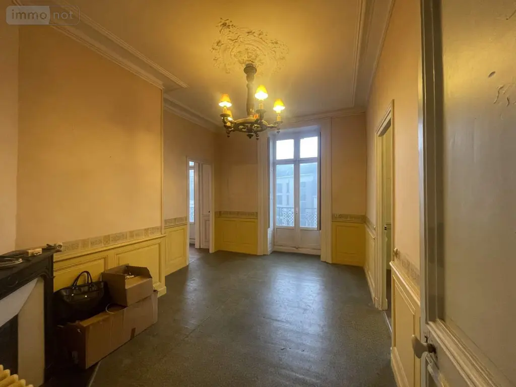 Fonds et murs commerciaux a vendre Rennes 35000 Ille-et-Vilaine 35 234 m2 11 pièces 795600 euros 35117/1019 004