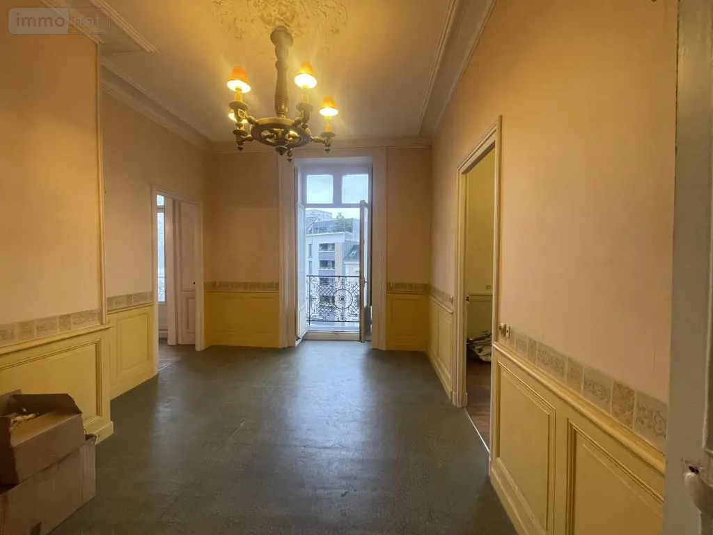 Fonds et murs commerciaux a vendre Rennes 35000 Ille-et-Vilaine 35 234 m2 11 pièces 795600 euros 35117/1019 006
