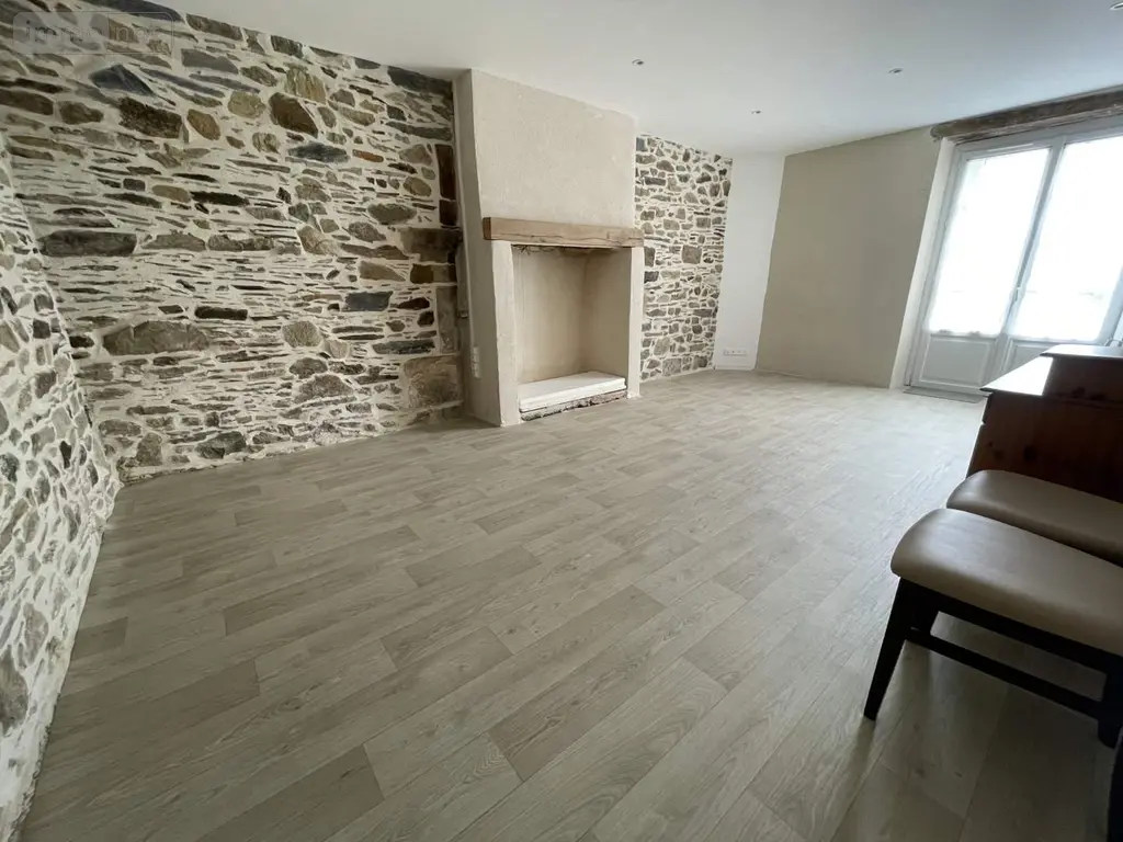 Maison a vendre Cornillé 35500 Ille-et-Vilaine 35 186 m2 5 pièces 295800 euros 118/1042 008