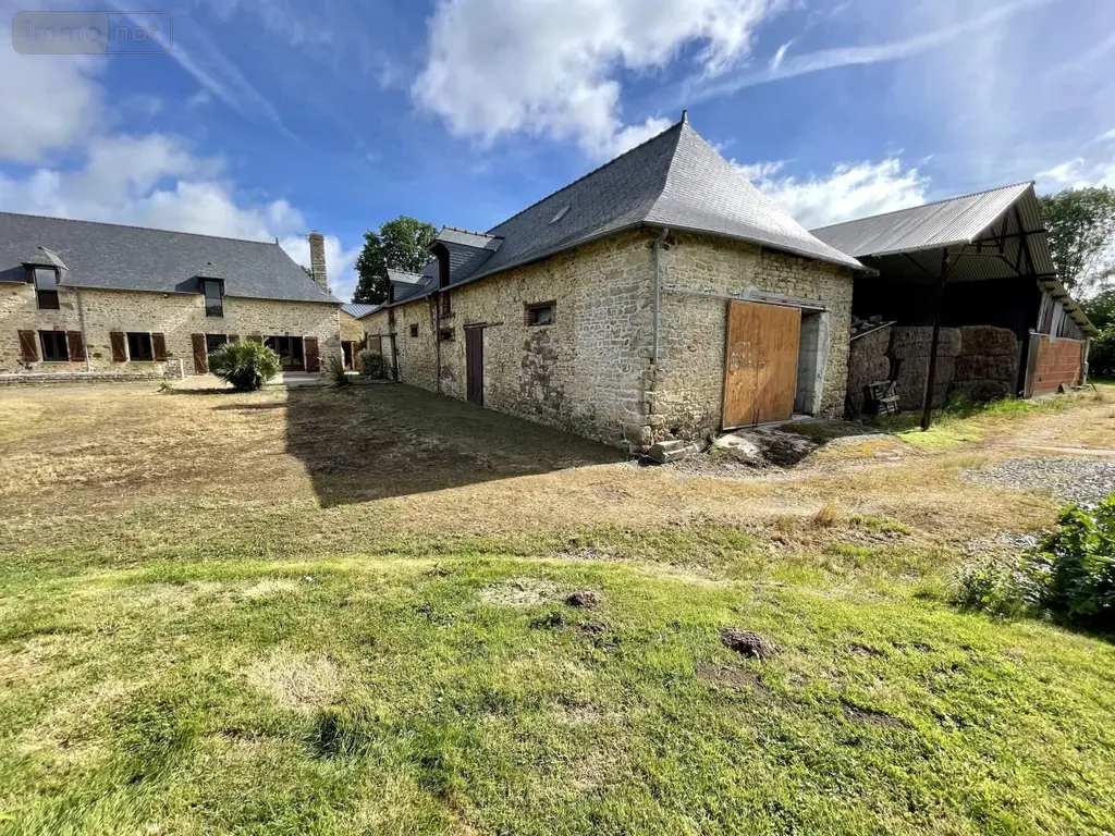 Maison a vendre Châteaugiron 35410 Ille-et-Vilaine 35 165 m2 6 pièces 499200 euros 118/1052 003