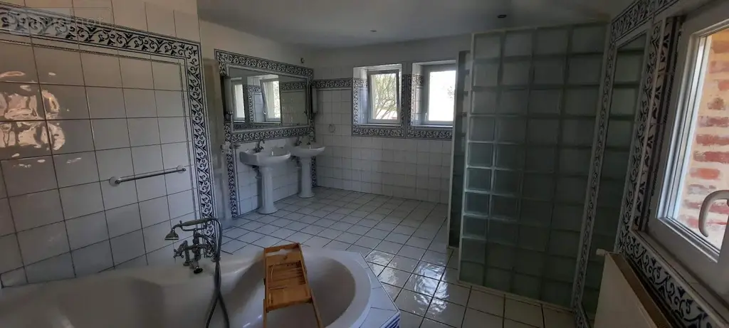 Maison a vendre Retiers 35240 Ille-et-Vilaine 35 225 m2 8 pièces 341520 euros 122/3026 012