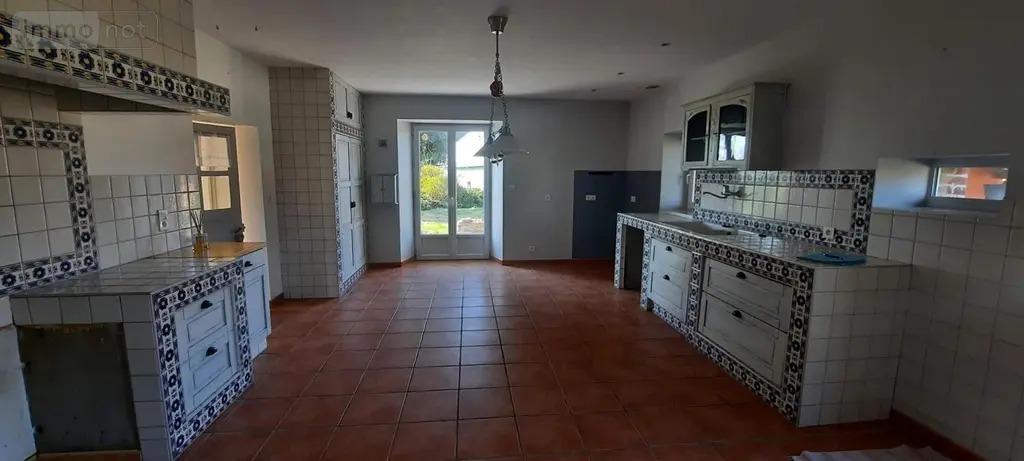 Maison a vendre Retiers 35240 Ille-et-Vilaine 35 225 m2 8 pièces 341520 euros 122/3026 009