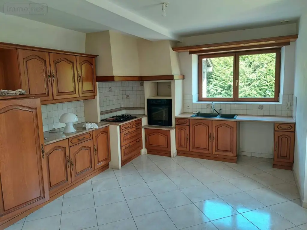 Maison a vendre Retiers 35240 Ille-et-Vilaine 35 153 m2 8 pièces 264720 euros 122/3094 013