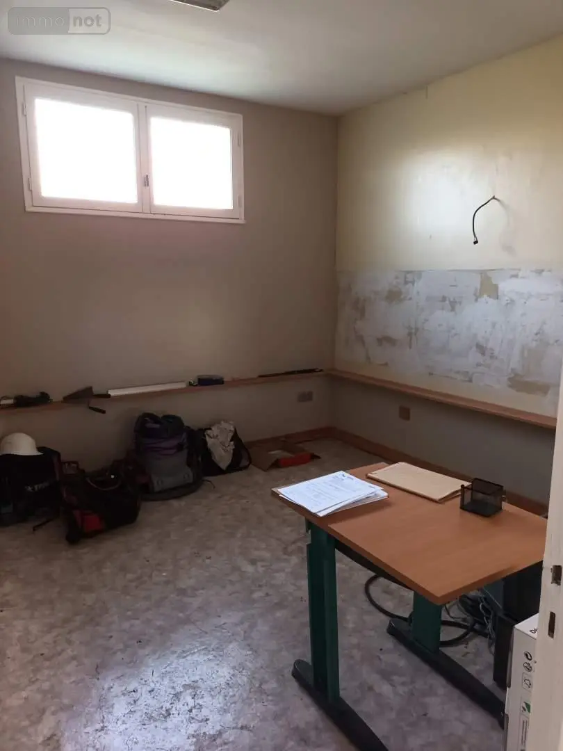 Location fonds et murs commerciaux Bain-de-Bretagne 35470 Ille-et-Vilaine 35 150 m2 880 euros 136/2221 005