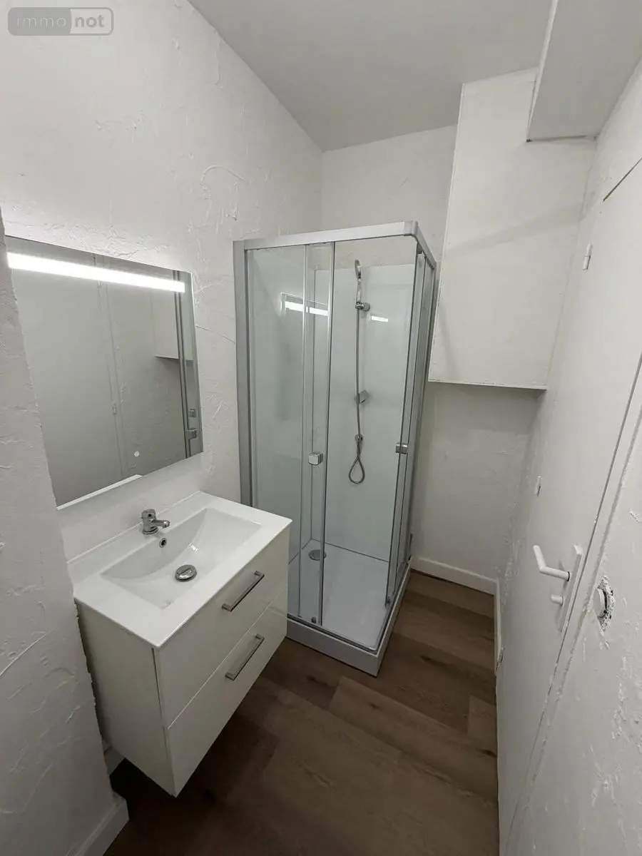 Immeuble de rapport a vendre Val d'Anast 35330 Ille-et-Vilaine 35 176 m2 14 pièces 379000 euros 136/5277 002