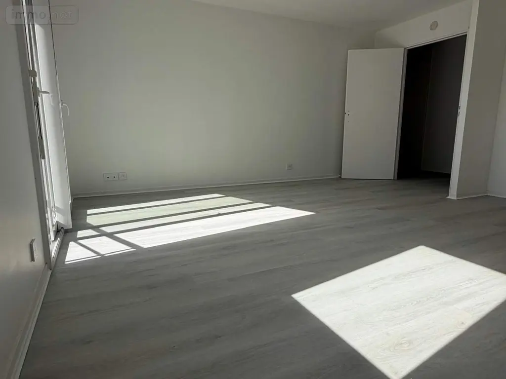 Location appartement Bain-de-Bretagne 35470 Ille-et-Vilaine 35 54 m2 3 pièces 730 euros 136/5280 002