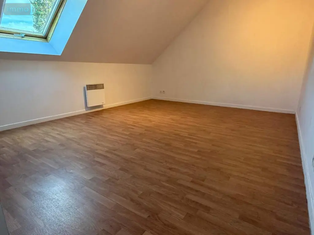 Location appartement Crevin 35320 Ille-et-Vilaine 35 57 m2 3 pièces 575 euros 136/5294 011