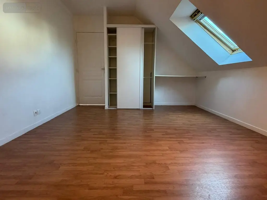 Location appartement Crevin 35320 Ille-et-Vilaine 35 57 m2 3 pièces 575 euros 136/5294 012