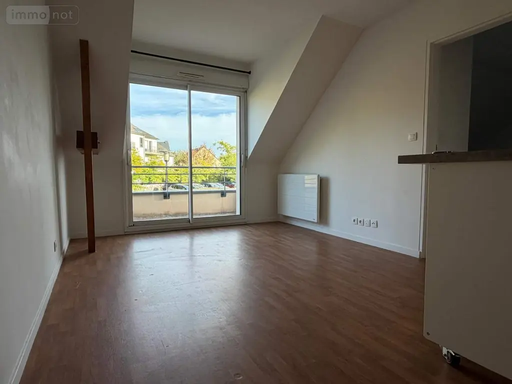 Location appartement Crevin 35320 Ille-et-Vilaine 35 57 m2 3 pièces 575 euros 136/5294 003