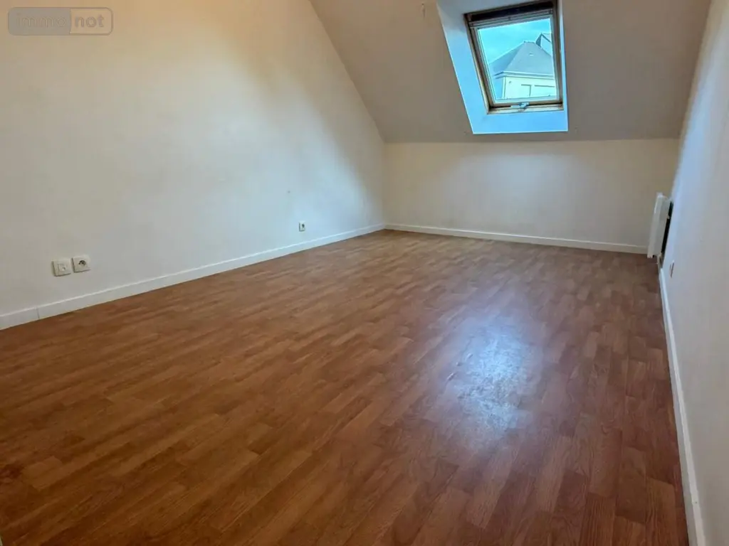 Location appartement Crevin 35320 Ille-et-Vilaine 35 57 m2 3 pièces 575 euros 136/5294 009