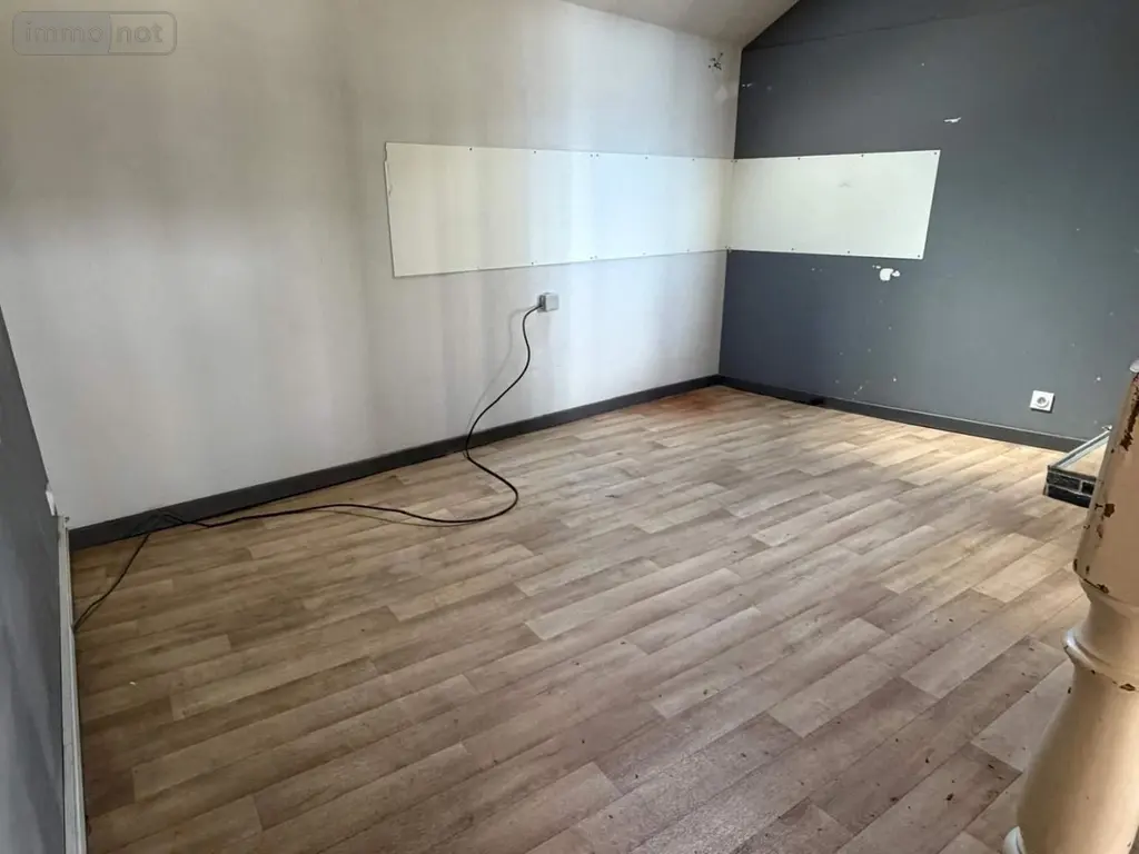 Location fonds et murs commerciaux Bain-de-Bretagne 35470 Ille-et-Vilaine 35 60 m2 600 euros 136/5317 008