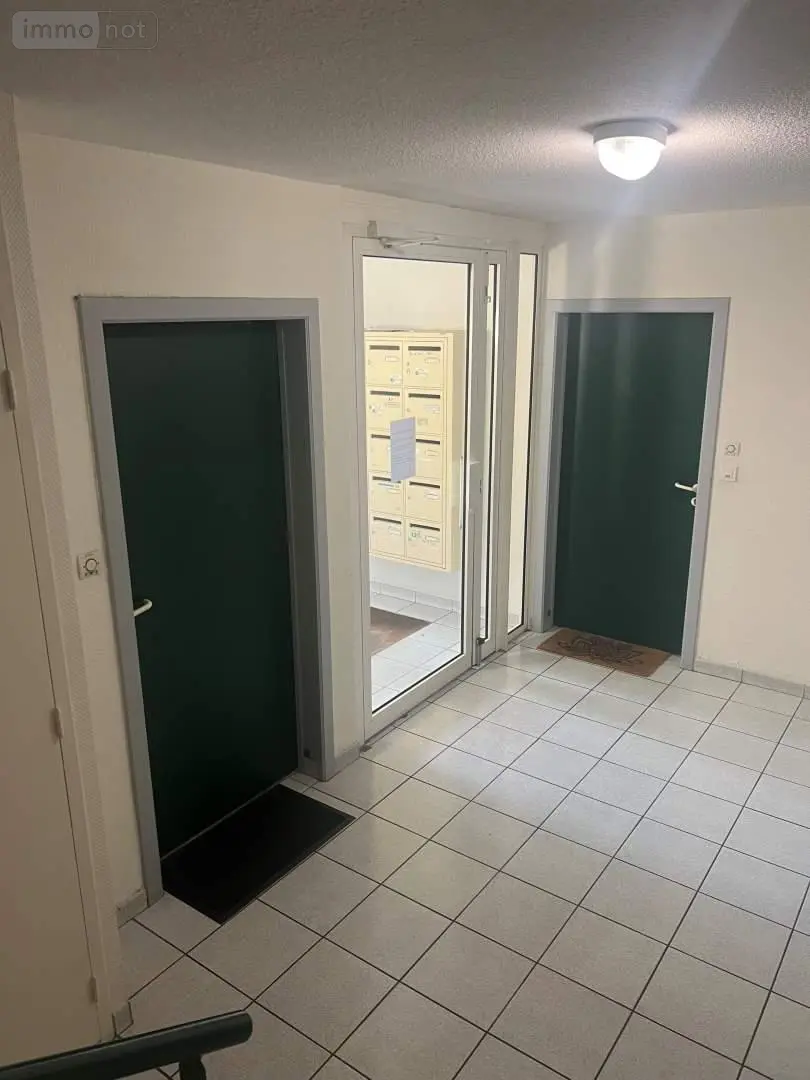 Appartement a vendre Rennes 35000 Ille-et-Vilaine 35 26 m2 2 pièces 126600 euros 145/567 005