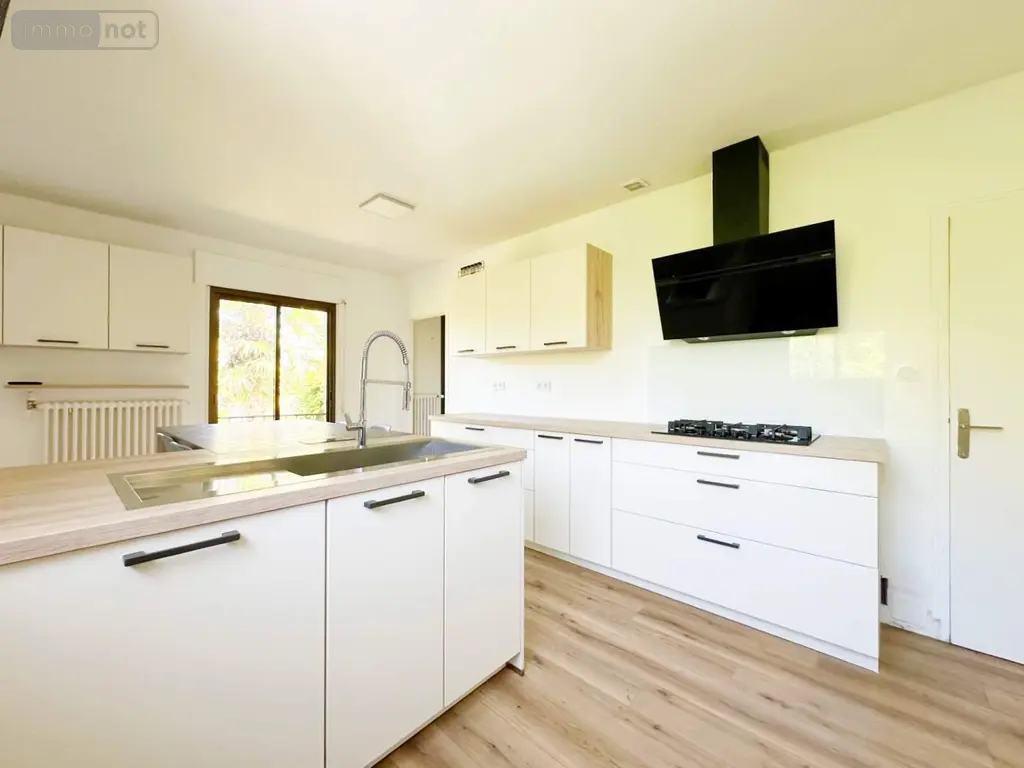Maison a vendre Thorigné-Fouillard 35235 Ille-et-Vilaine 35 184 m2 7 pièces 496850 euros 150/2002 006