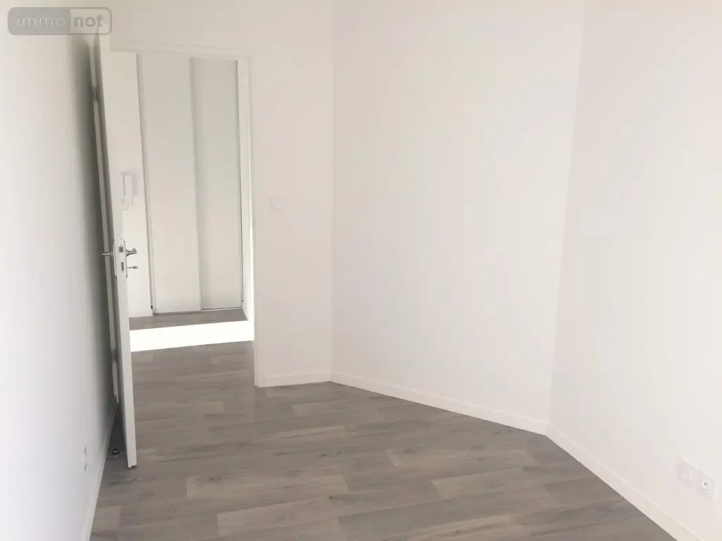 Location appartement La Riche 37520 Indre-et-Loire 37 62 m2 3 pièces 740 euros 001/2180 005
