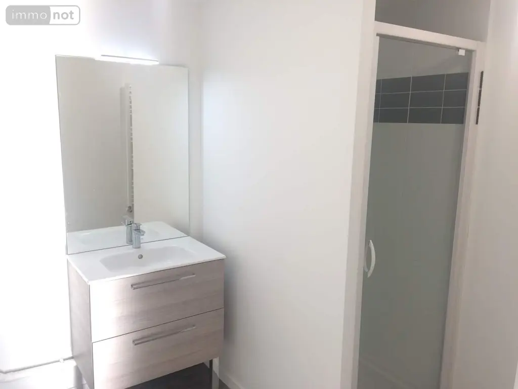 Location appartement La Riche 37520 Indre-et-Loire 37 62 m2 3 pièces 740 euros 001/2180 007