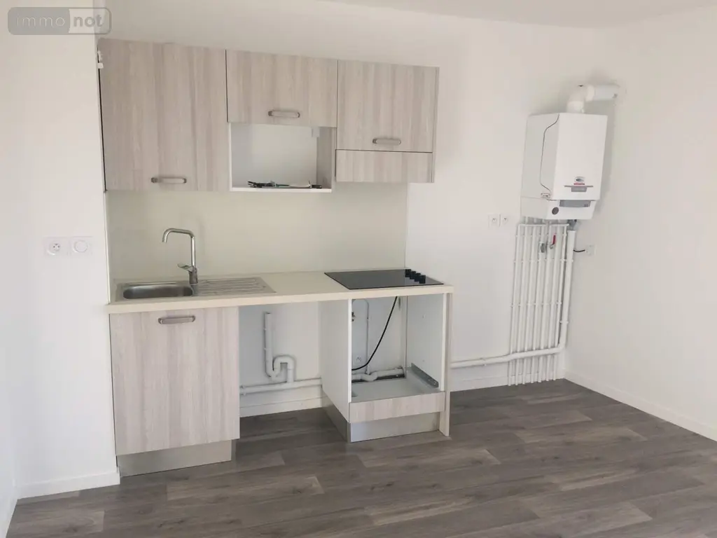Location appartement La Riche 37520 Indre-et-Loire 37 62 m2 3 pièces 740 euros 001/2180 009