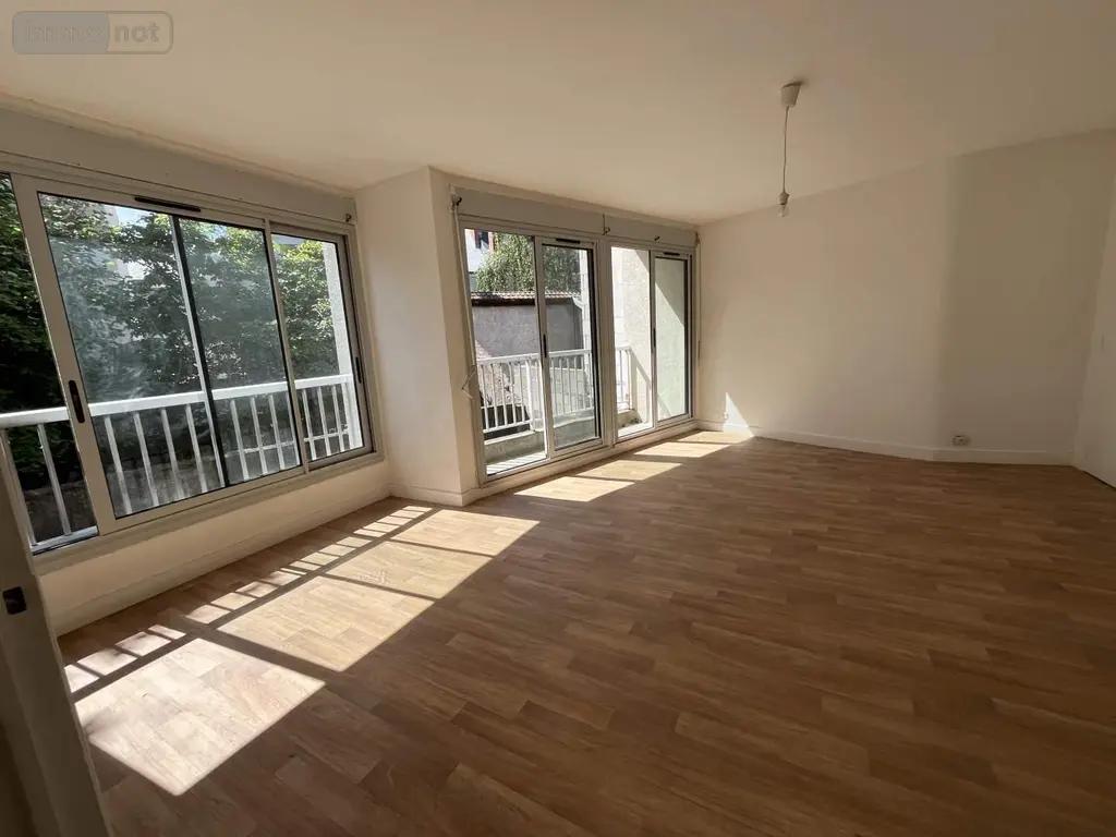 Appartement a vendre Tours 37000 Indre-et-Loire 37 38 m2 1 pièce 114480 euros 003/2554 002