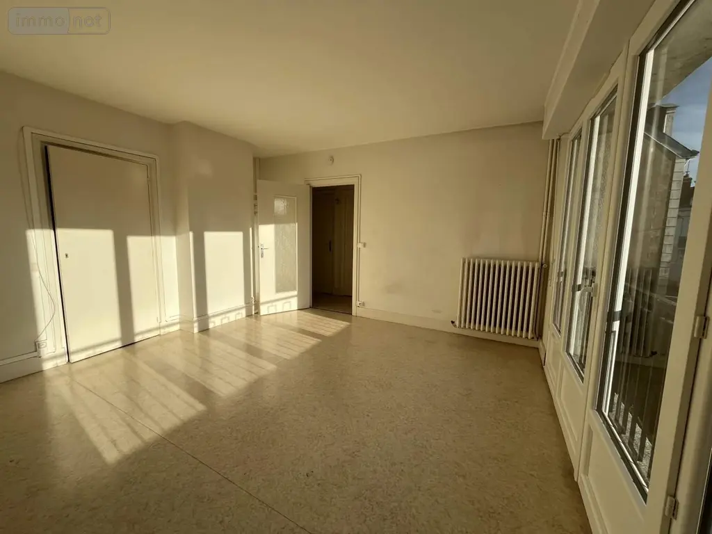 Appartement a vendre Tours 37000 Indre-et-Loire 37 32 m2 1 pièce 107060 euros 003/2581 005