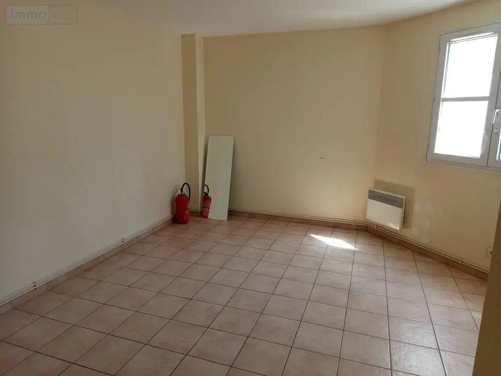 Fonds et murs commerciaux a vendre Tours 37000 Indre-et-Loire 37 96 m2 5 pièces 239200 euros 021/AP0102 002