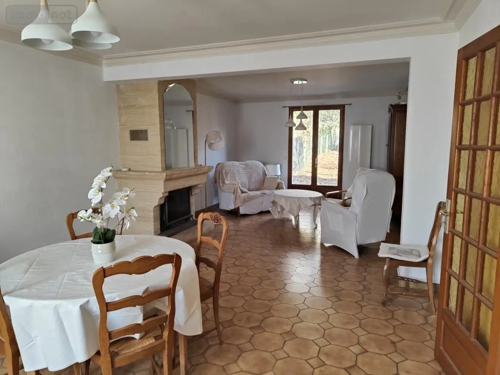 Maison a vendre La Croix-en-Touraine 37150 Indre-et-Loire 37 148 m2 5 pièces 379600 euros 021/PA0673 002
