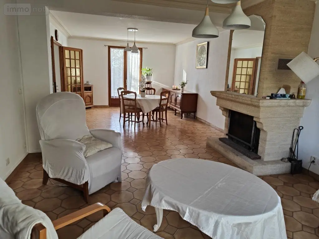 Maison a vendre La Croix-en-Touraine 37150 Indre-et-Loire 37 148 m2 5 pièces 379600 euros 021/PA0673 003