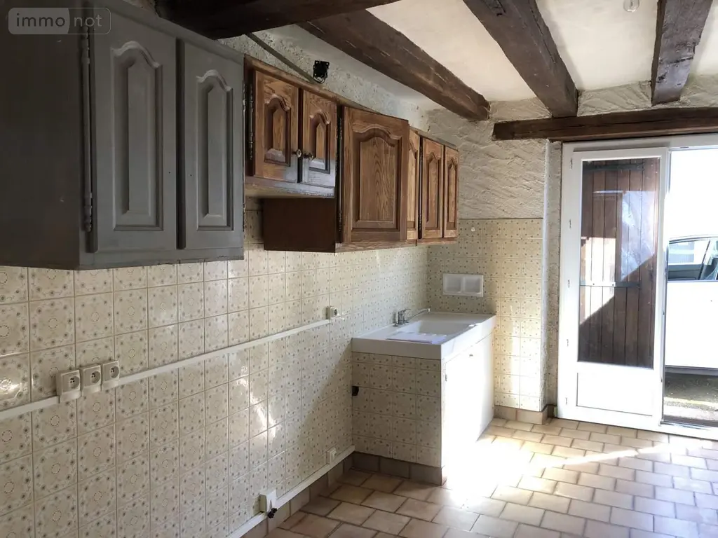 Immeuble de rapport a vendre Nouzilly 37380 Indre-et-Loire 37 254 m2 9 pièces 220000 euros 37037/150B 004