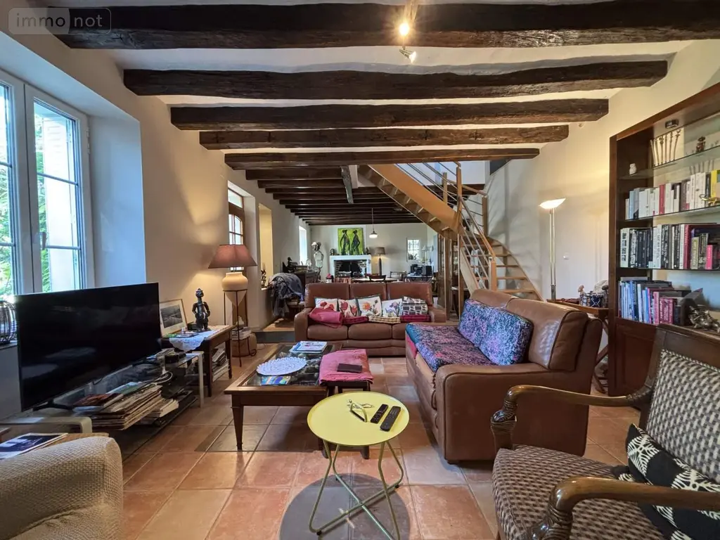 Propriete a vendre Luynes 37230 Indre-et-Loire 37 177 m2 5 pièces 721000 euros 37037/385 002