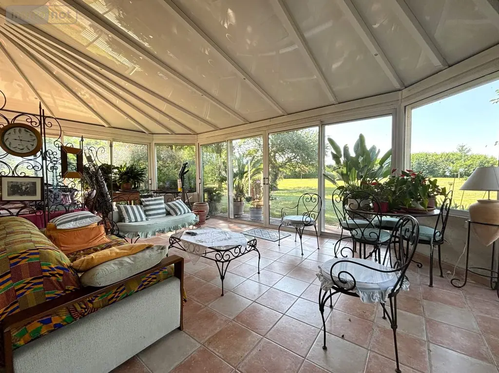 Propriete a vendre Luynes 37230 Indre-et-Loire 37 177 m2 5 pièces 669500 euros 37037/401 003