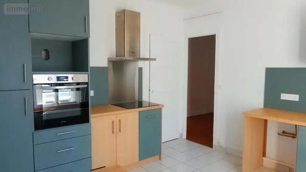 Location appartement Vendôme 41100 Loir-et-Cher 41 94 m2 4 pièces 800 euros 072/1869 004