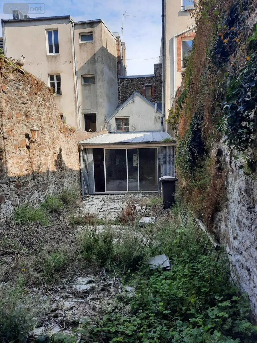 Immeuble de rapport a vendre Granville 50400 Manche 50 107 m2 4 pièces 238500 euros 028/1478 002