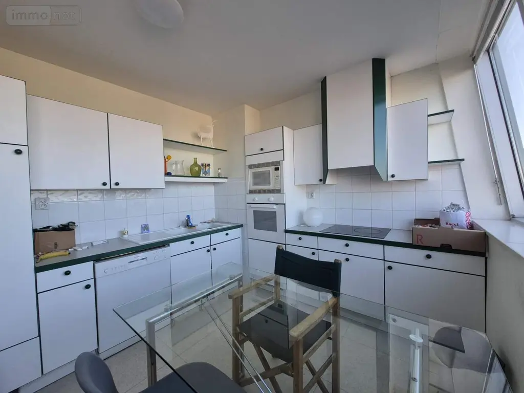 Appartement a vendre Jullouville 50610 Manche 50 60 m2 3 pièces 254400 euros 028/1627 003