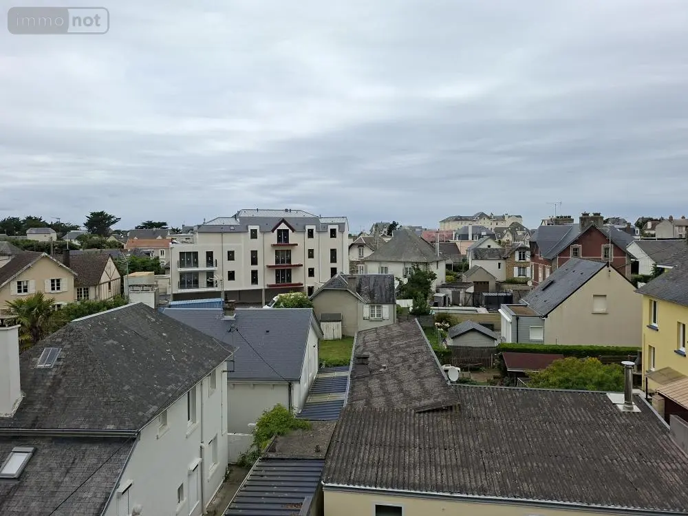 Location appartement Jullouville 50610 Manche 50 89 m2 5 pièces 1150 euros 028/1663 009