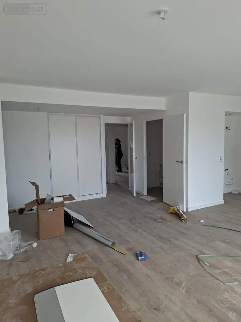 Location appartement Jullouville 50610 Manche 50 83 m2 4 pièces 1100 euros 028/1664 011