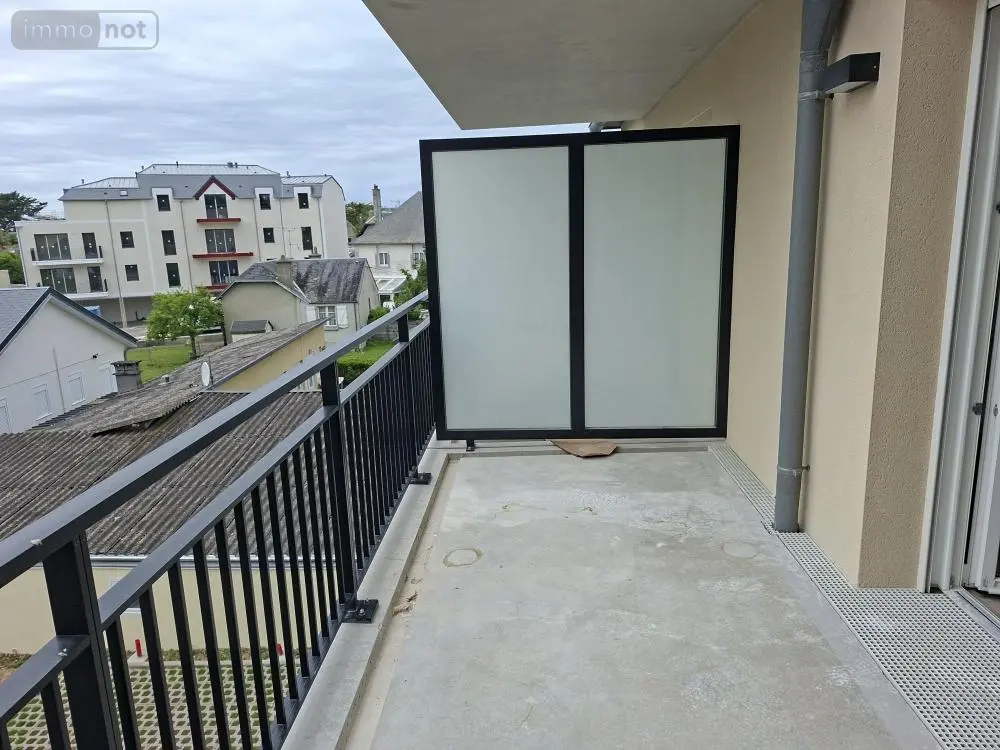 Location appartement Jullouville 50610 Manche 50 83 m2 4 pièces 1100 euros 028/1664 002