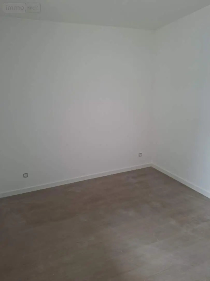 Location appartement Jullouville 50610 Manche 50 83 m2 4 pièces 1100 euros 028/1664 004