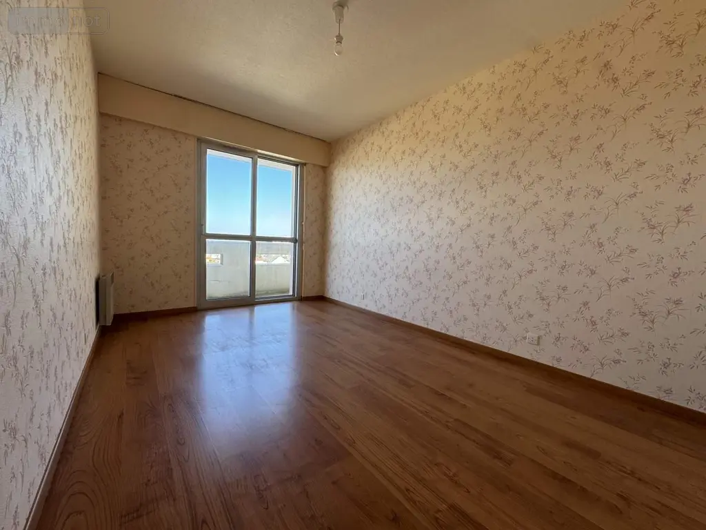 Location appartement Cherbourg-en-Cotentin 50100 Manche 50 78 m2 3 pièces 850 euros 045/1762 004
