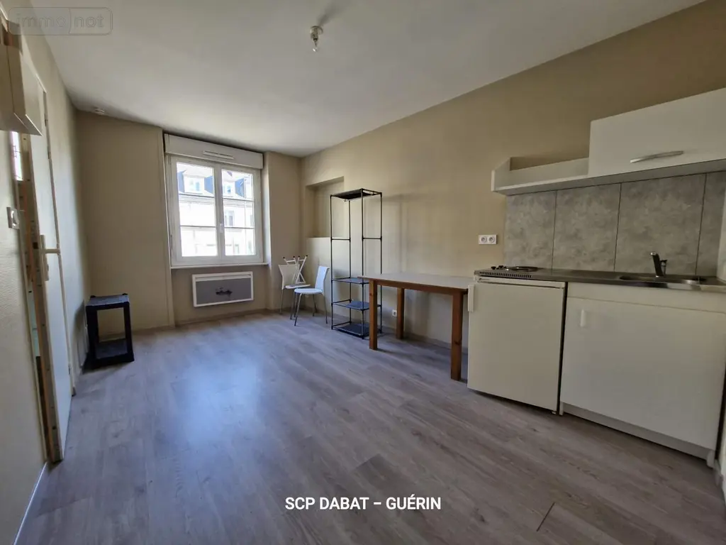 Immeuble de rapport a vendre Saint-Hilaire-du-Harcouët 50600 Manche 50 177 m2 9 pièces 184450 euros 8481 016