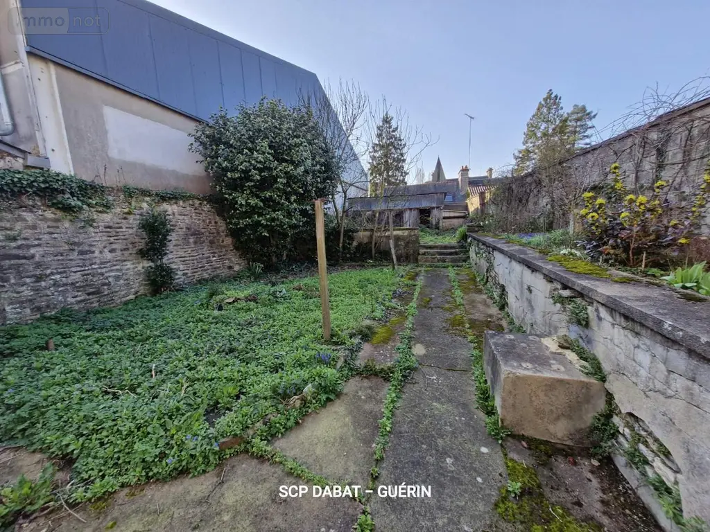 Immeuble de rapport a vendre Saint-Hilaire-du-Harcouët 50600 Manche 50 177 m2 9 pièces 184450 euros 8481 027