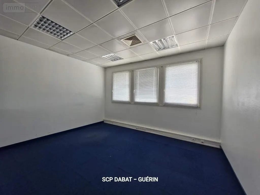Fonds et murs commerciaux a vendre Isigny-le-Buat 50540 Manche 50 905 m2 16 pièces 337280 euros 8207 008