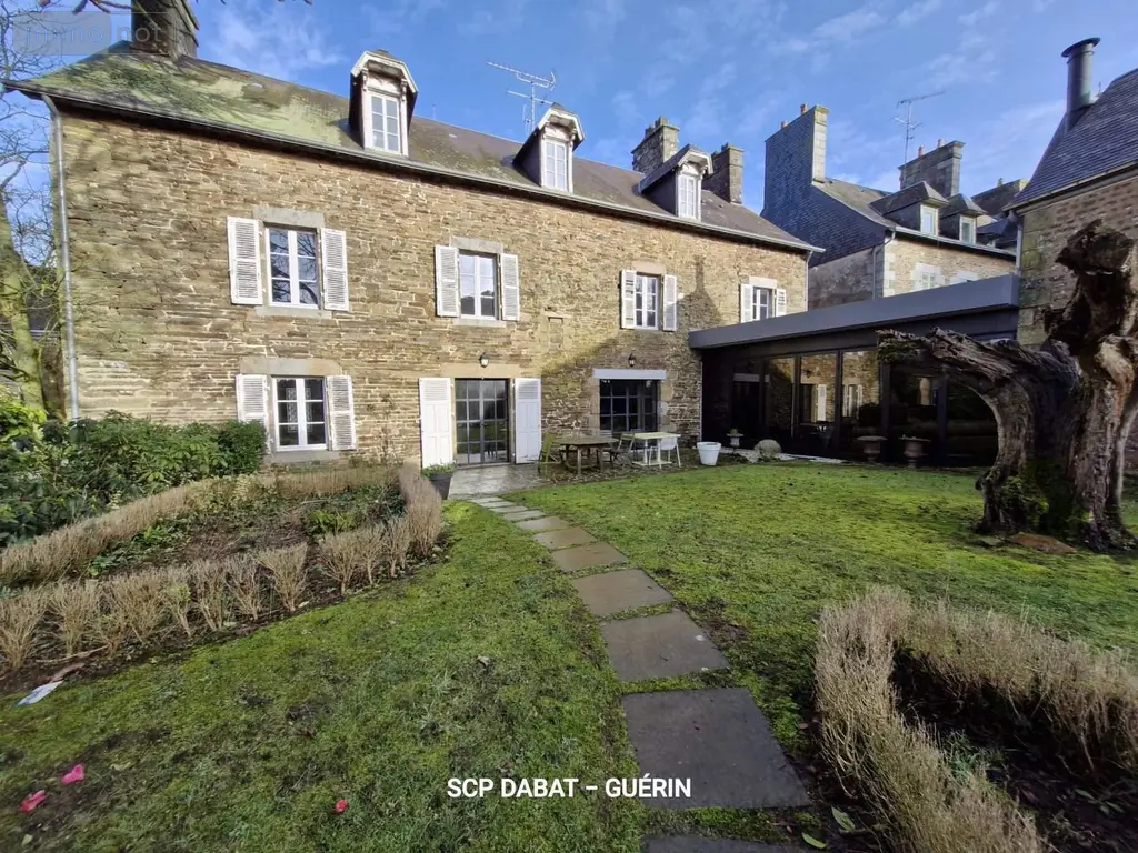 Maison a vendre Fougerolles-du-Plessis 53190 Mayenne 53 361 m2 12 pièces 474300 euros 8465 059