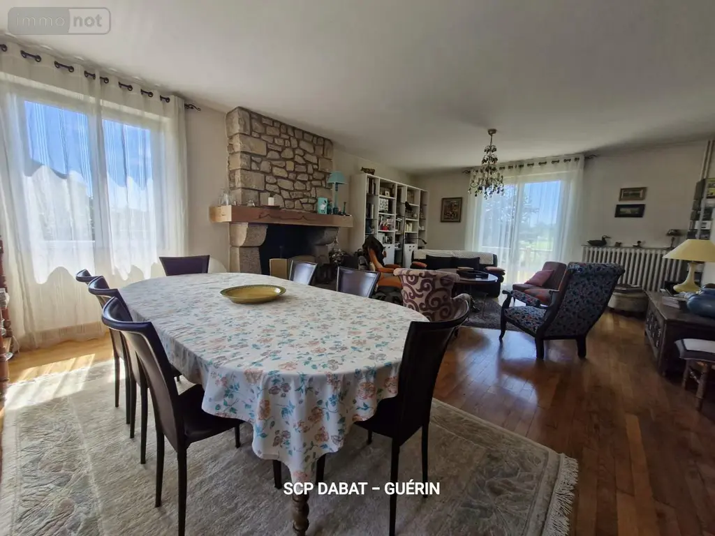 Maison a vendre Saint-Hilaire-du-Harcouët 50600 Manche 50 193 m2 7 pièces 196100 euros 8513 013